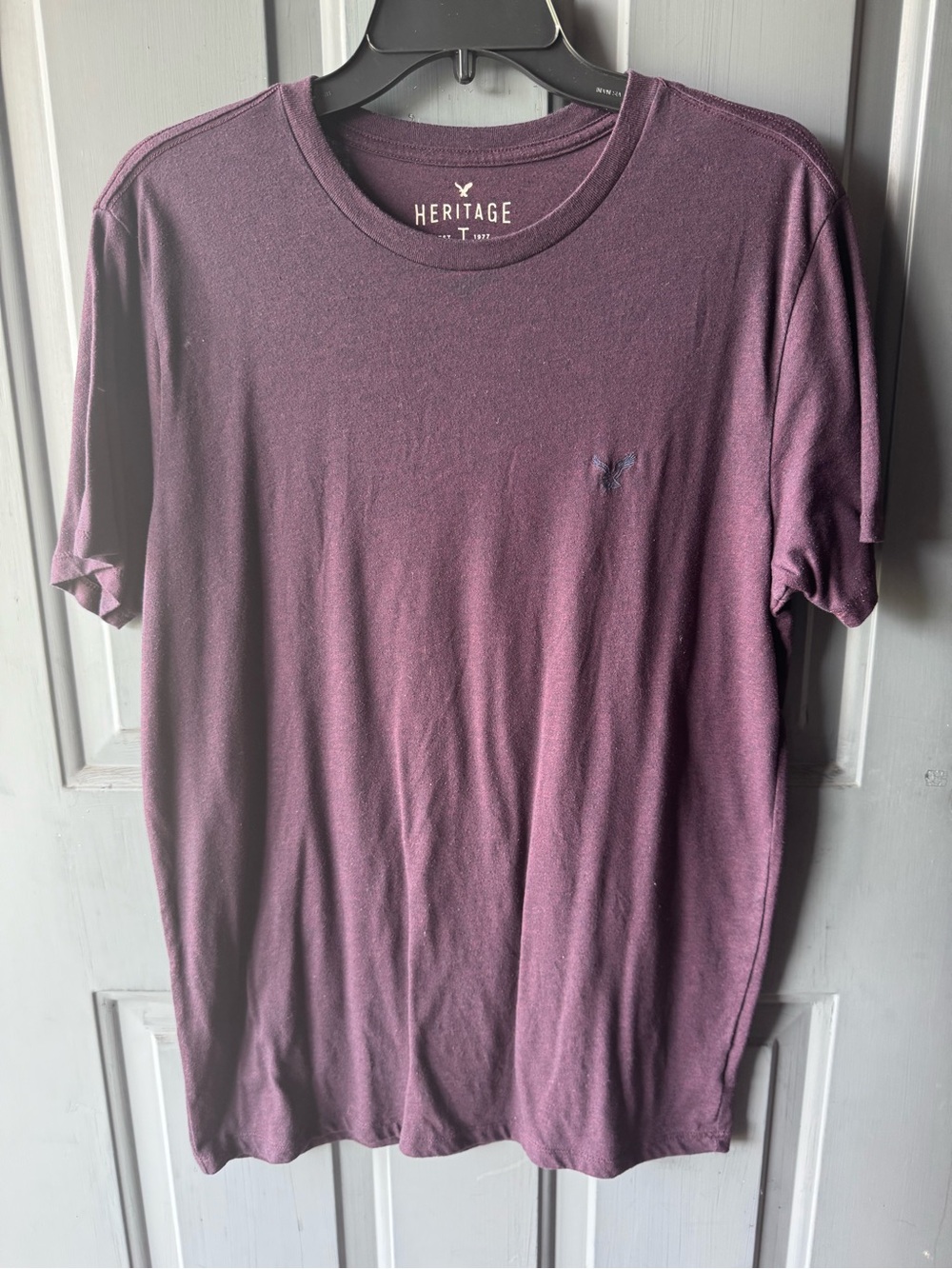 American Eagle Outfitters Heritage Short Sleeve Crewneck T‑Shirt in Plum